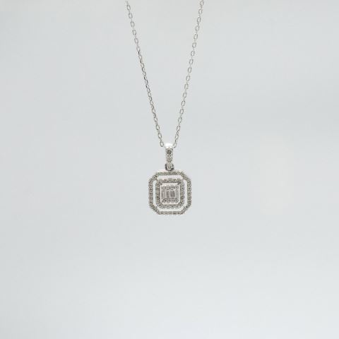 0,17 Ct. Pırlanta Baget Kolye