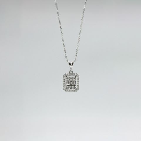 0,28 Ct. Pırlanta Baget Kolye