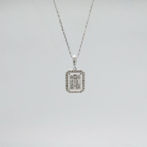 0,63 Ct. Pırlanta Baget Kolye